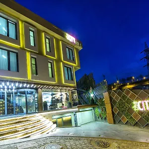The 3*, Istanbul Turkey